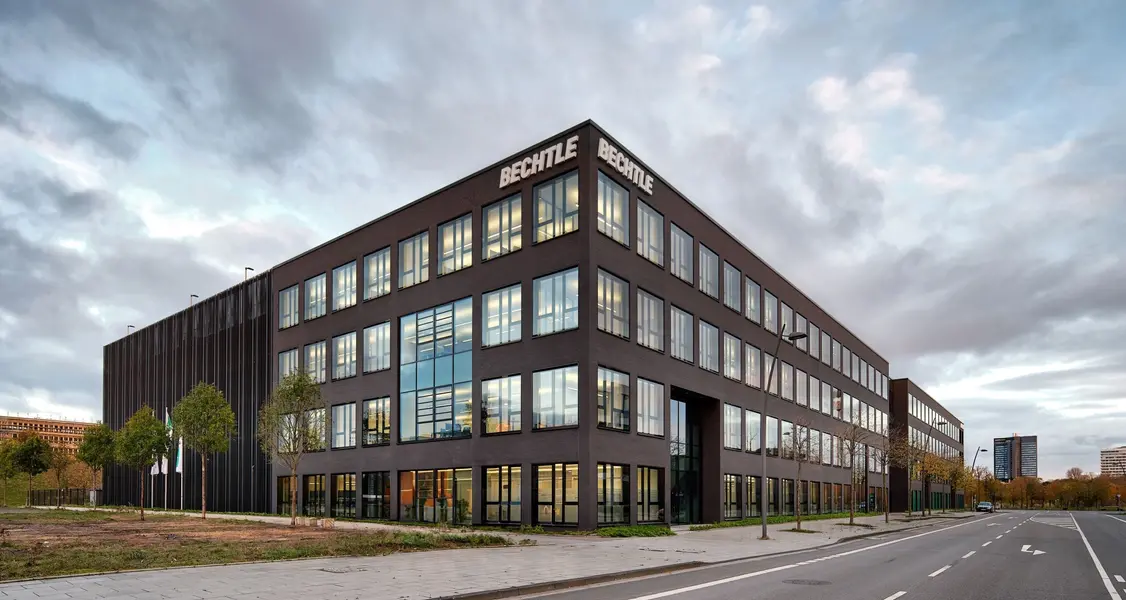 Neubau eines Parkhauses in Dortmund mit Lagerfläche und Logistikfläche im Erdgeschoss Generalübernehmer Willy Johannes Bau GmbH & Co. KG